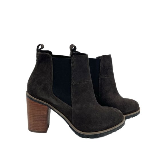 Crevo Brown Leather Heeled BootsClassic Design Size 8.5